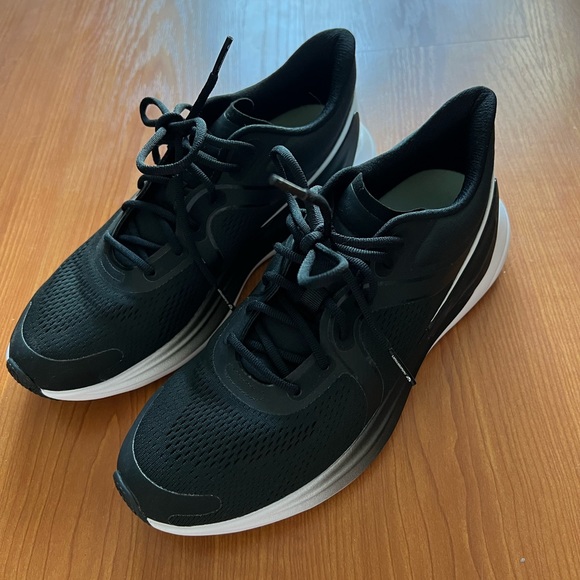 Lululemon Blissfeel Women’s Running Shoe - Picture 4 of 6